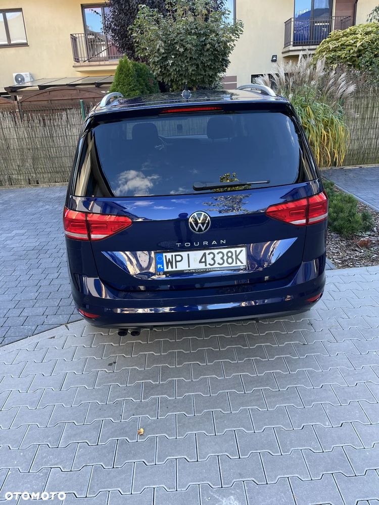 Volkswagen Touran - 3