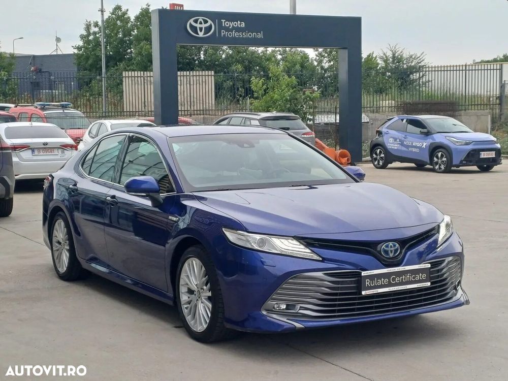 Toyota Camry 2.5 Dynamic - 4