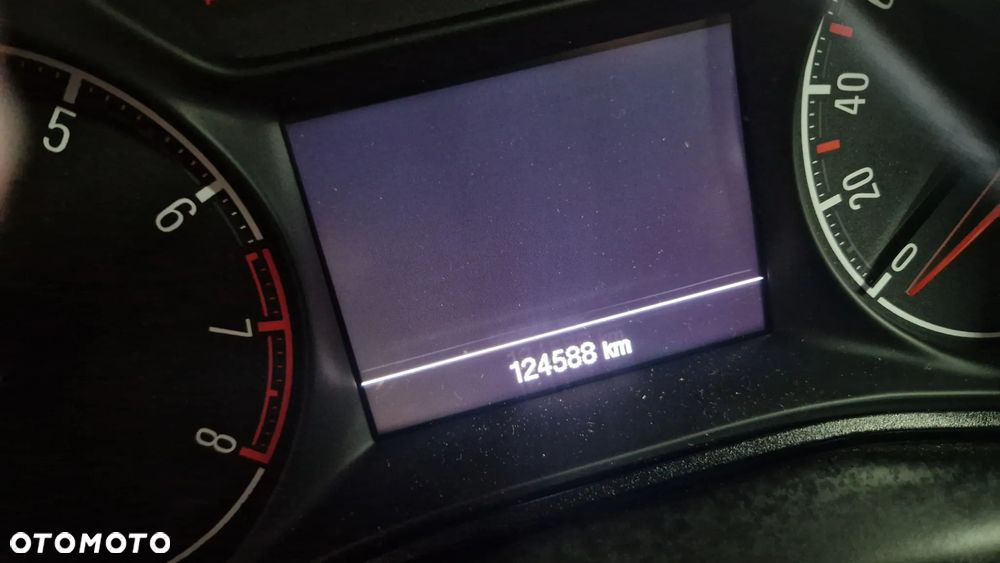 Opel Zafira 1.4 Turbo Edition - 17