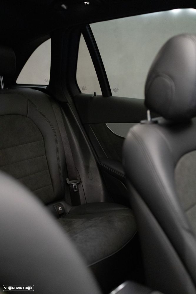 Mercedes-Benz GLC 300 de 4Matic 9G-TRONIC AMG Line - 43