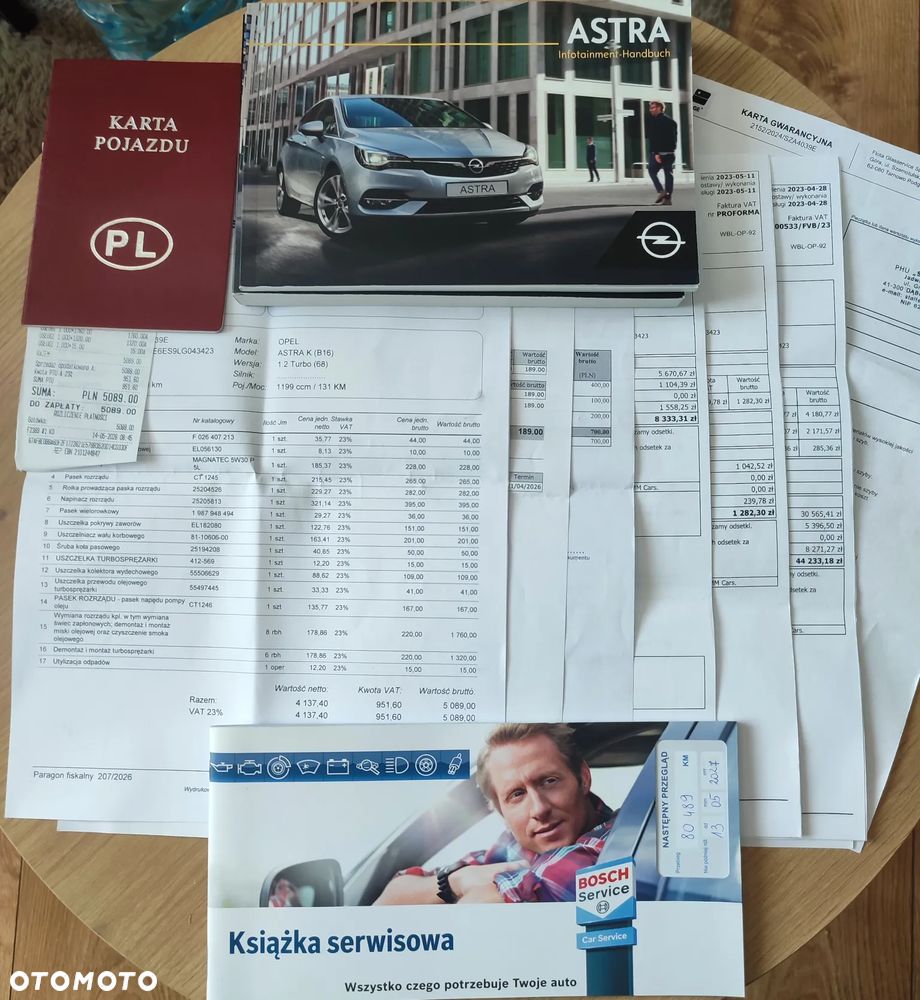 Opel Astra 1.2 T Ultimate S&S - 28