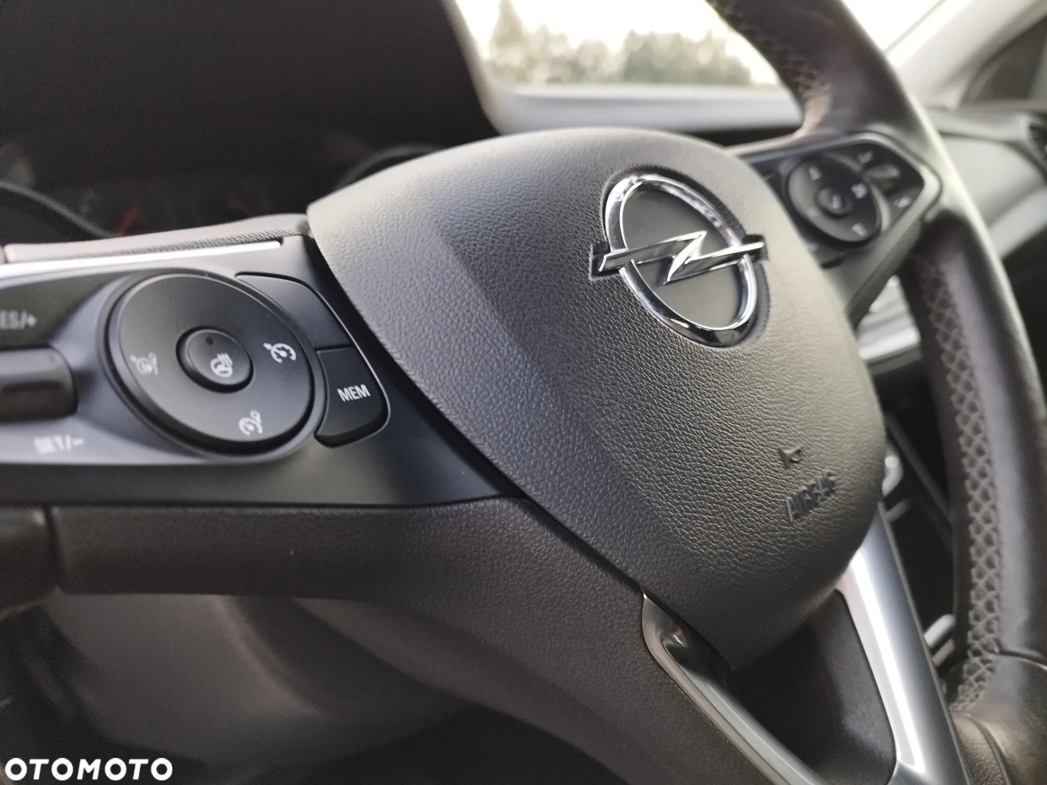 Opel Grandland X 1.6 DStart/Stop Automatik Business INNOVATION - 21