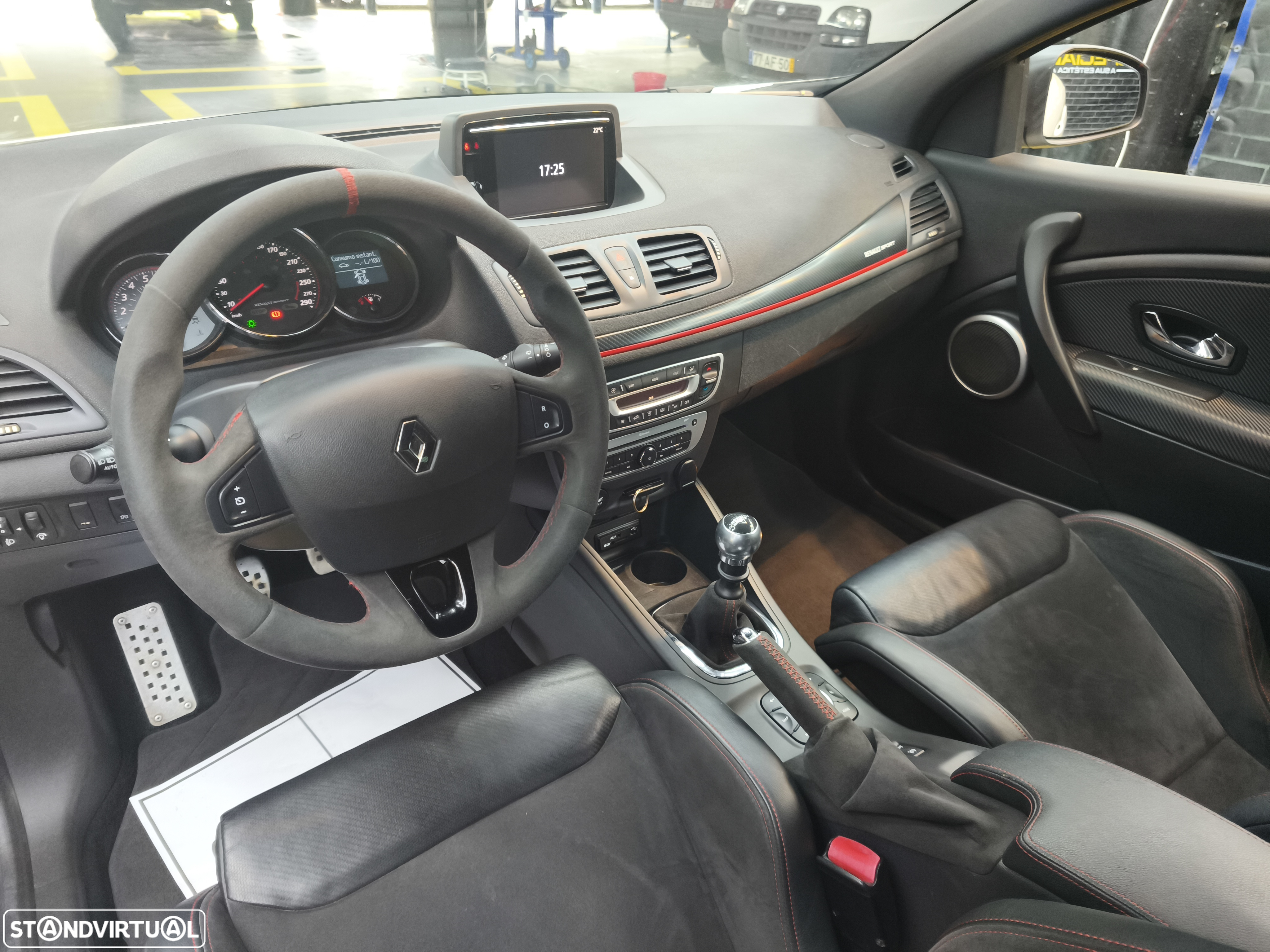 Renault Mégane Coupe 2.0 T RS - 30