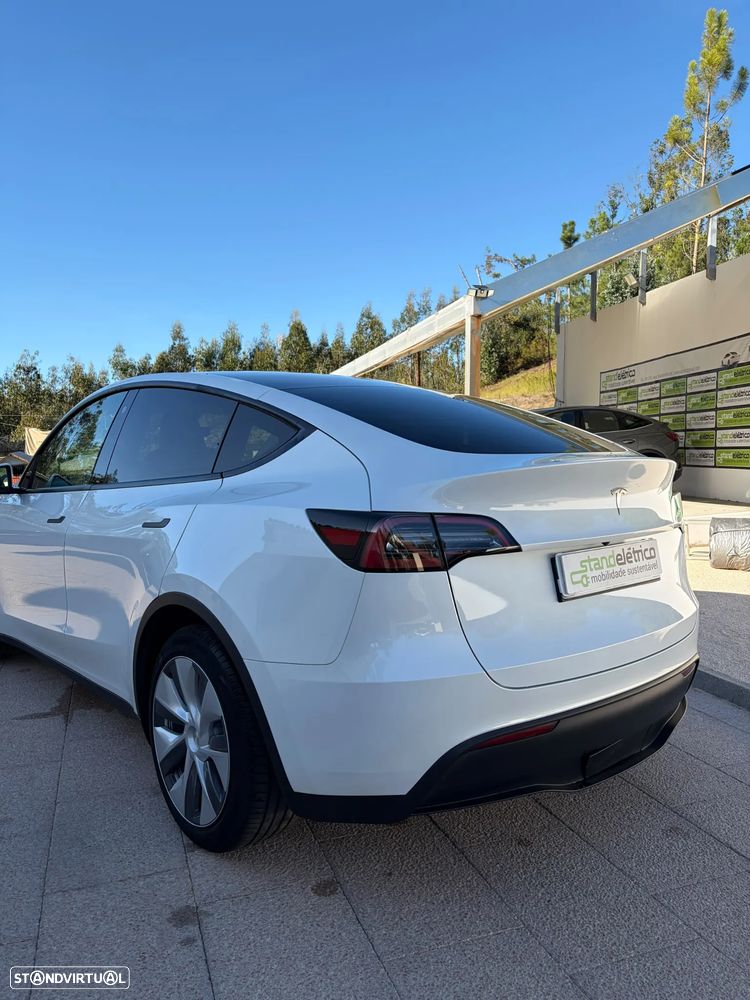 Tesla Model Y Standard - 4