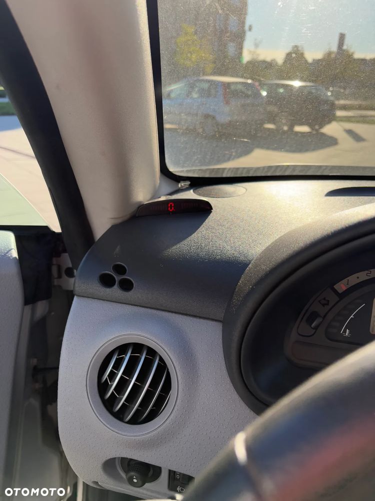 Citroën C3 Pluriel - 11