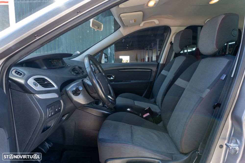 Renault Grand Scénic 1.5 dCi Expression SS - 10