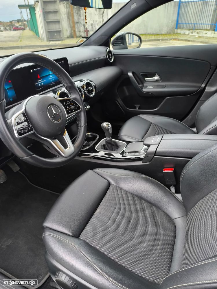 Mercedes-Benz A 180 Limousine d Progressive - 13