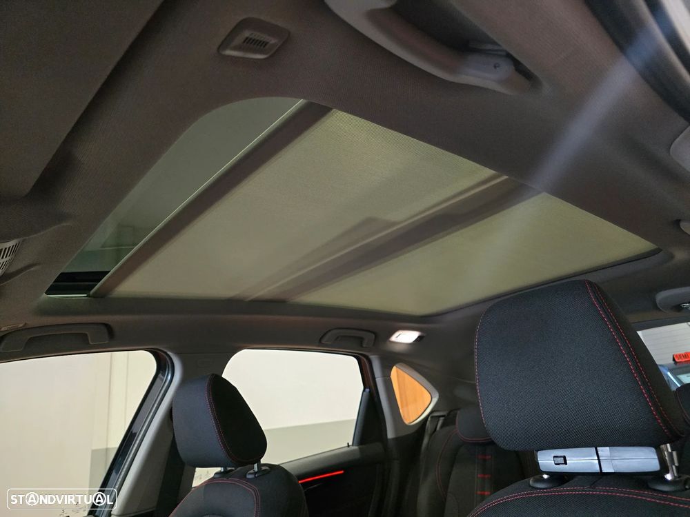 BMW 218 Active Tourer d Aut. Sport Line - 16