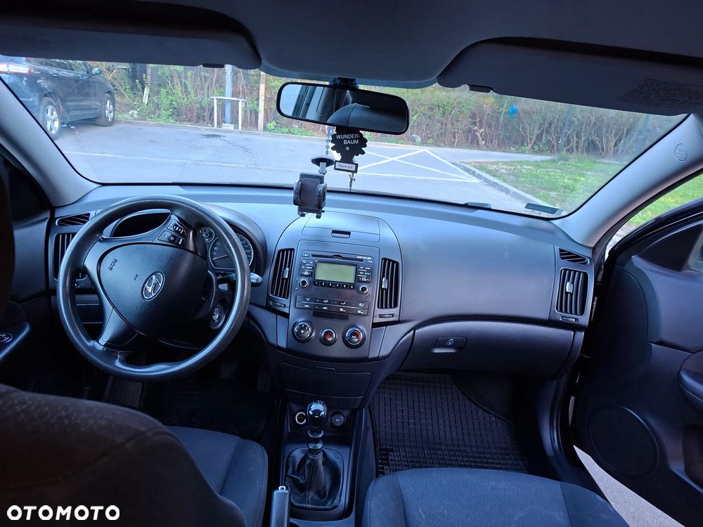 Hyundai i30 1.4 Base - 14