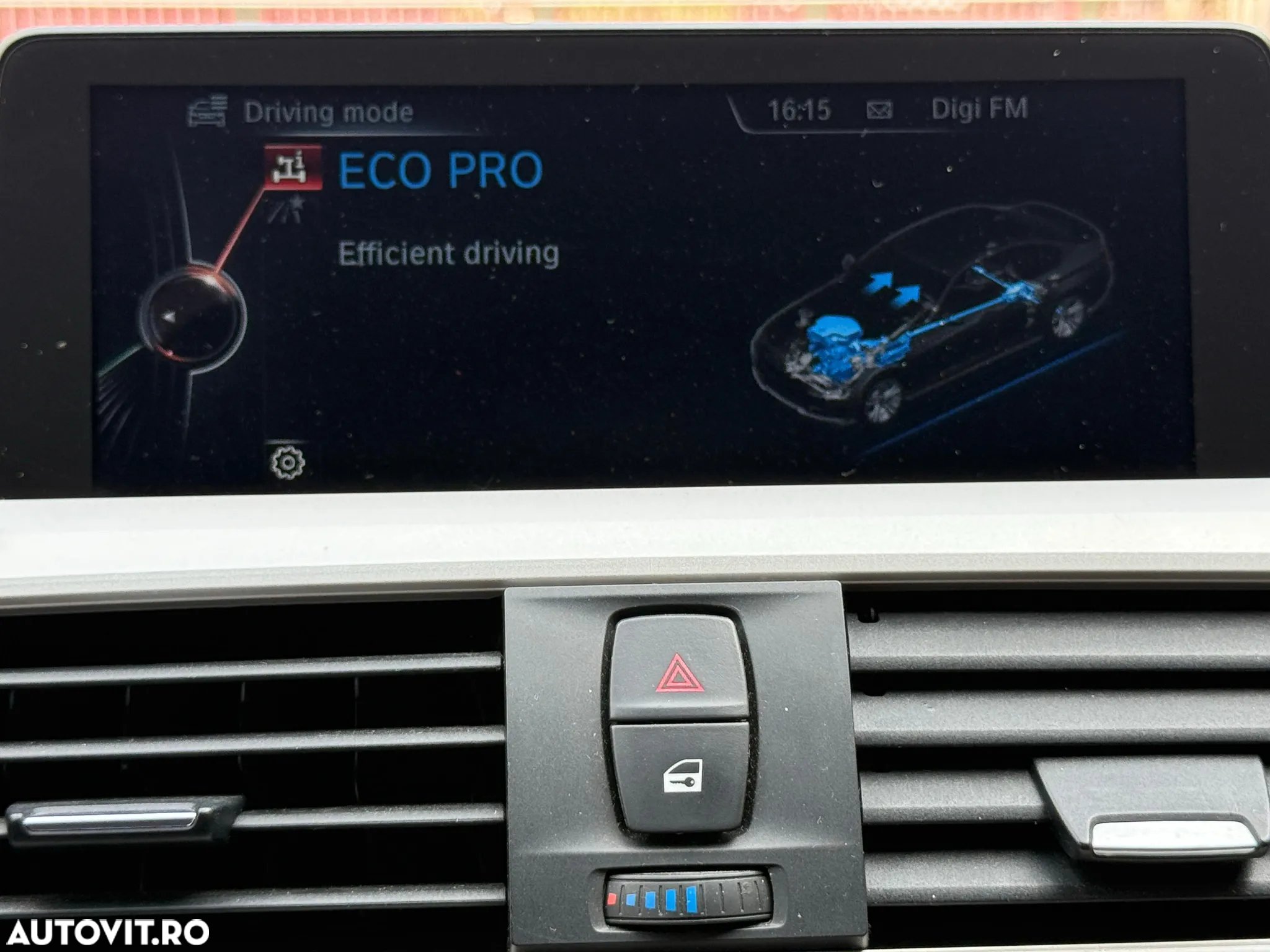 BMW Seria 3 320d Aut. Sport Line - 10