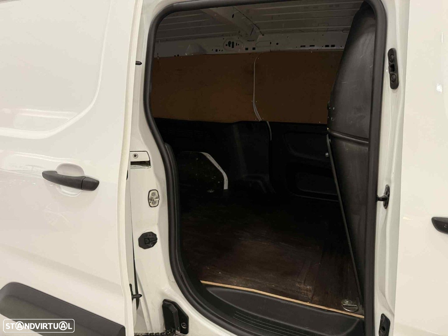 Citroën Berlingo 1.6 BlueHDi L2 Club 3L - 7