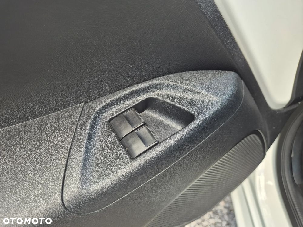 Toyota Aygo x-play Eco - 36