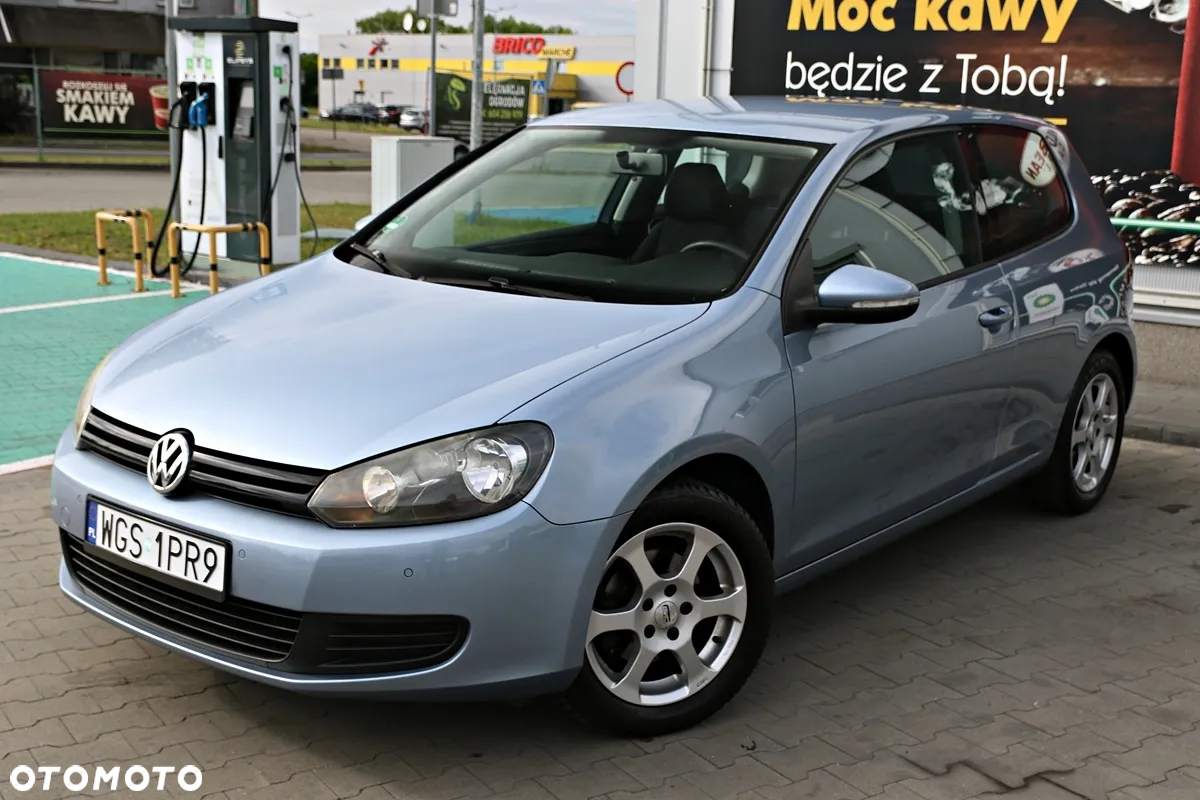 Volkswagen Golf - 8
