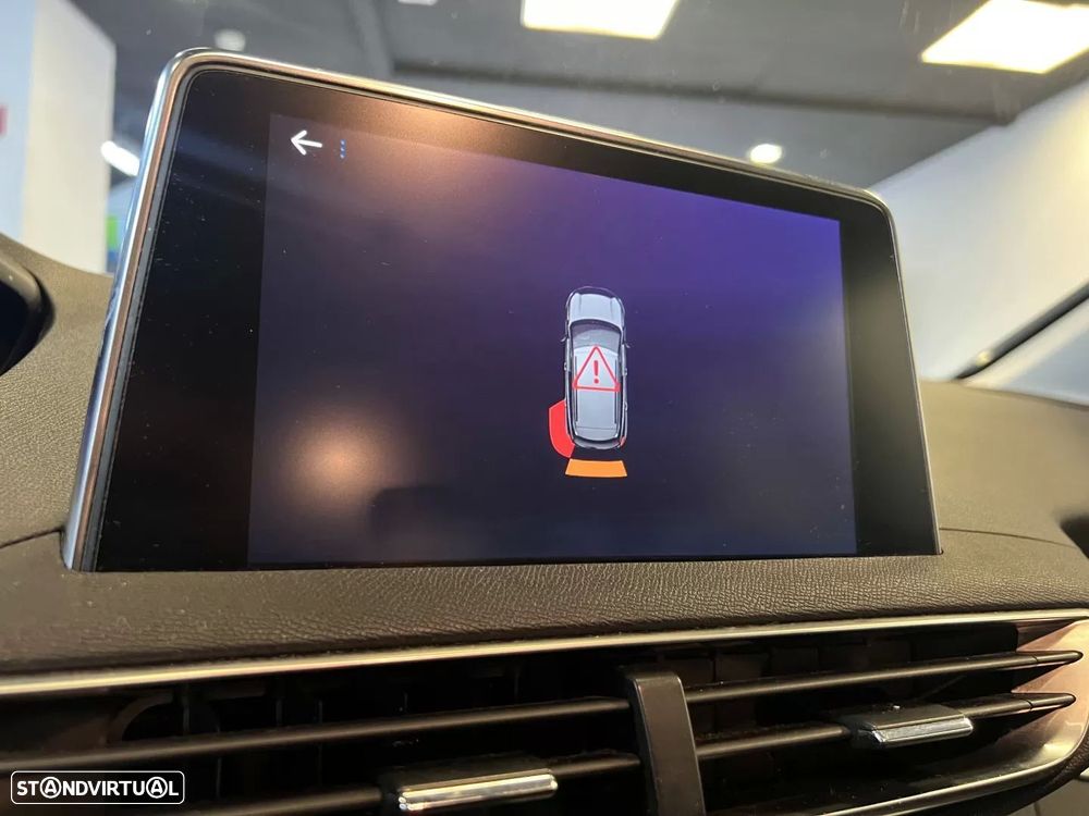 Peugeot 3008 PureTech 130 Stop & Start GPF Active Pack - 18