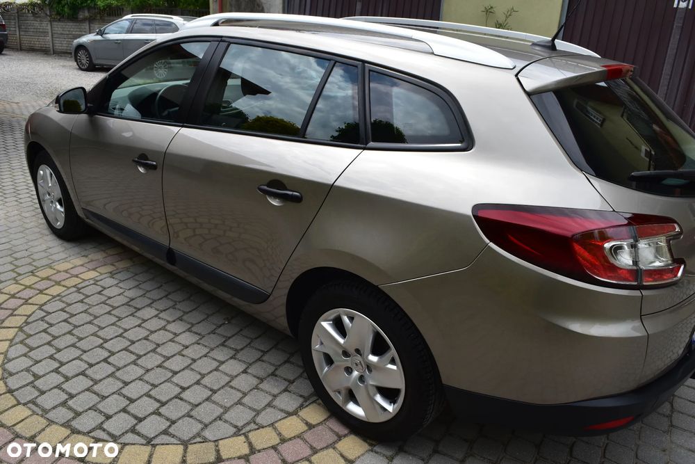 Renault Megane 1.6 16V Color Edition - 14