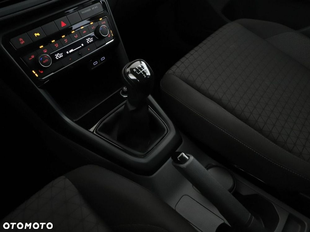 Volkswagen T-Cross 1.0 TSI Life - 29