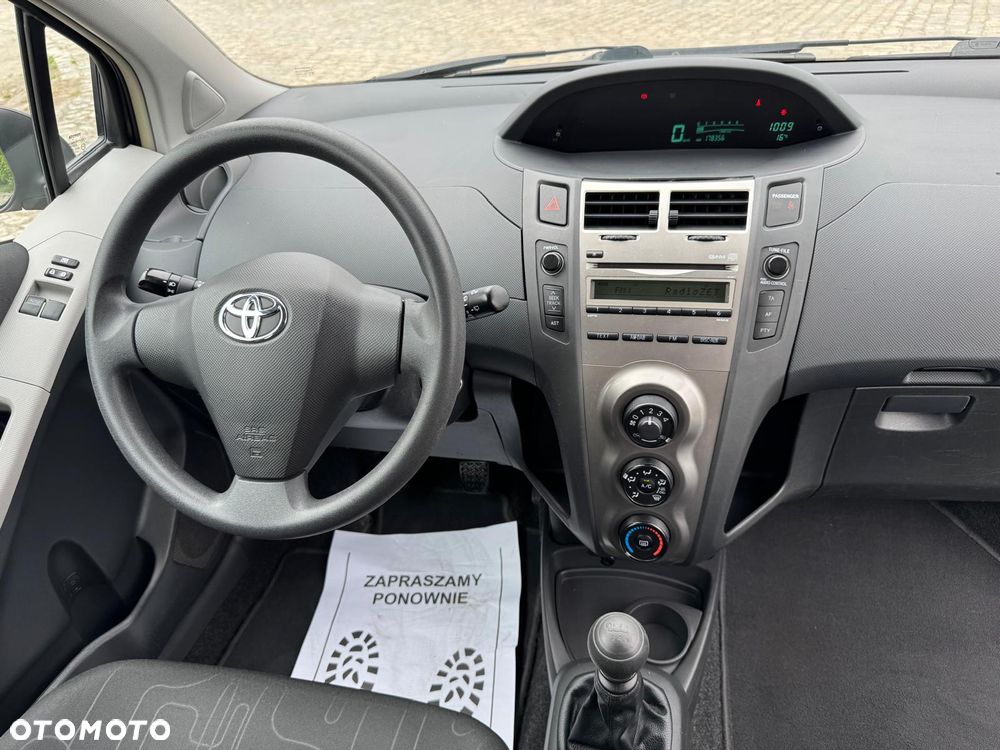 Toyota Yaris 1.33 VVT-i Cool - 14