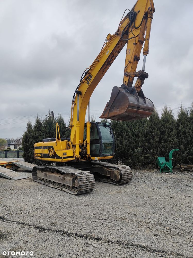 JCB 210 - 1