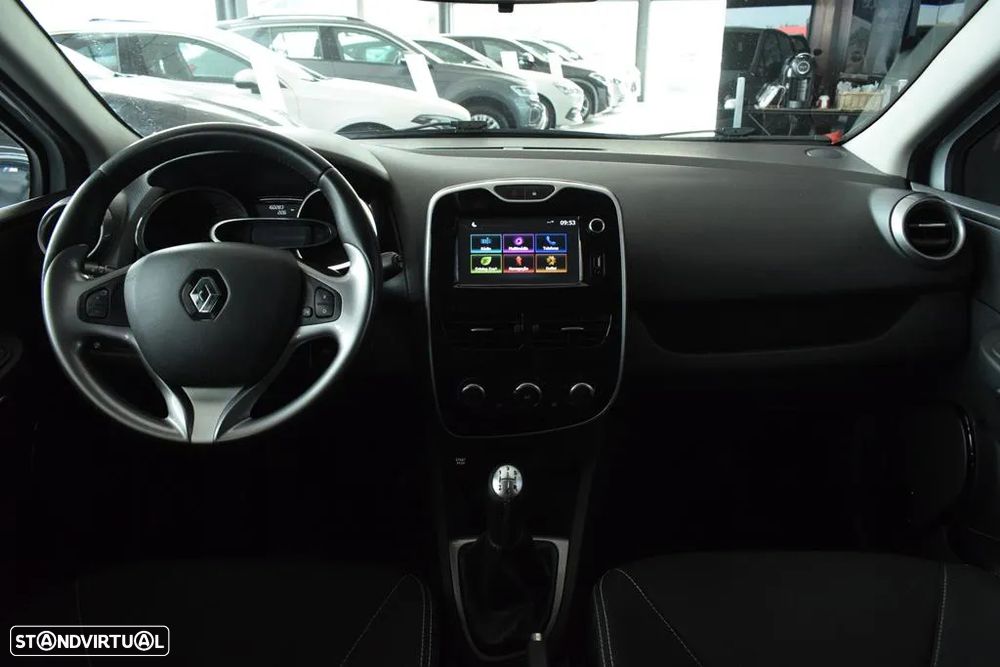 Renault Clio 1.5 dCi Limited - 17