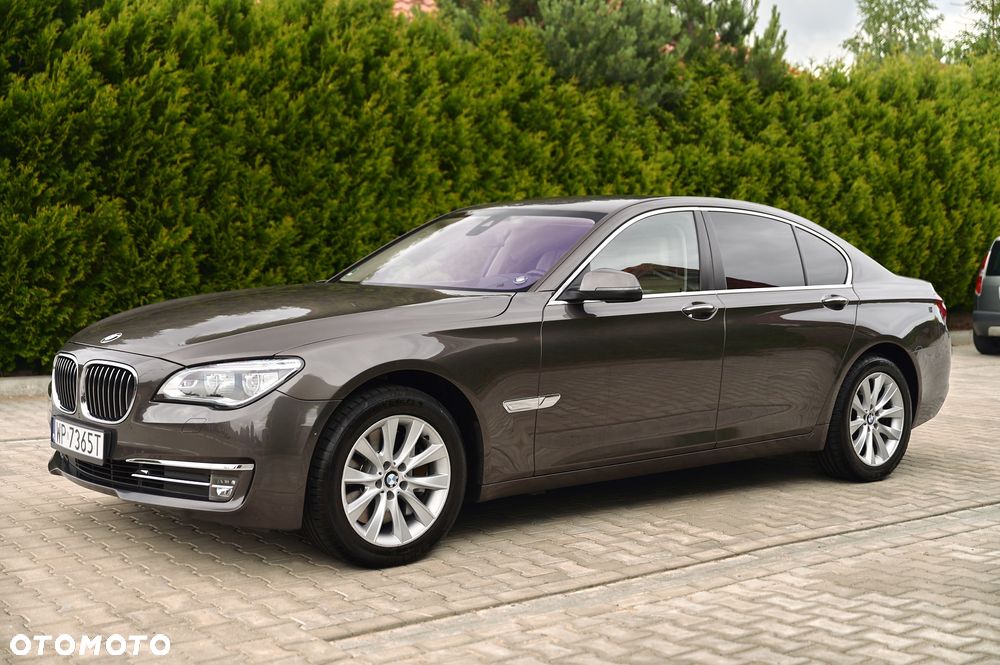 BMW Seria 7 750d xDrive Blue Performance Edition Exclusive - 7