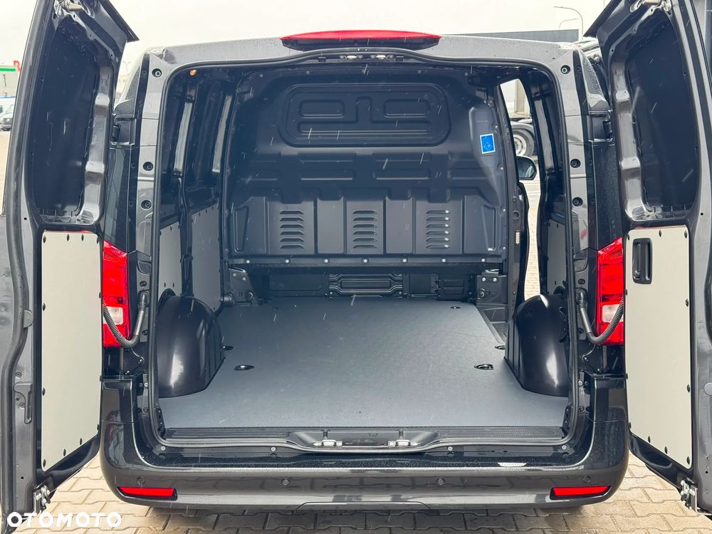 Mercedes-Benz Vito - 26
