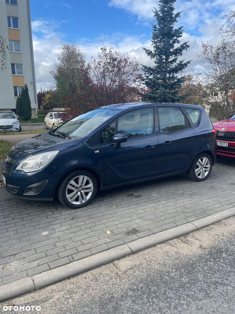 Opel Meriva 1.7 CDTI Cosmo - 3