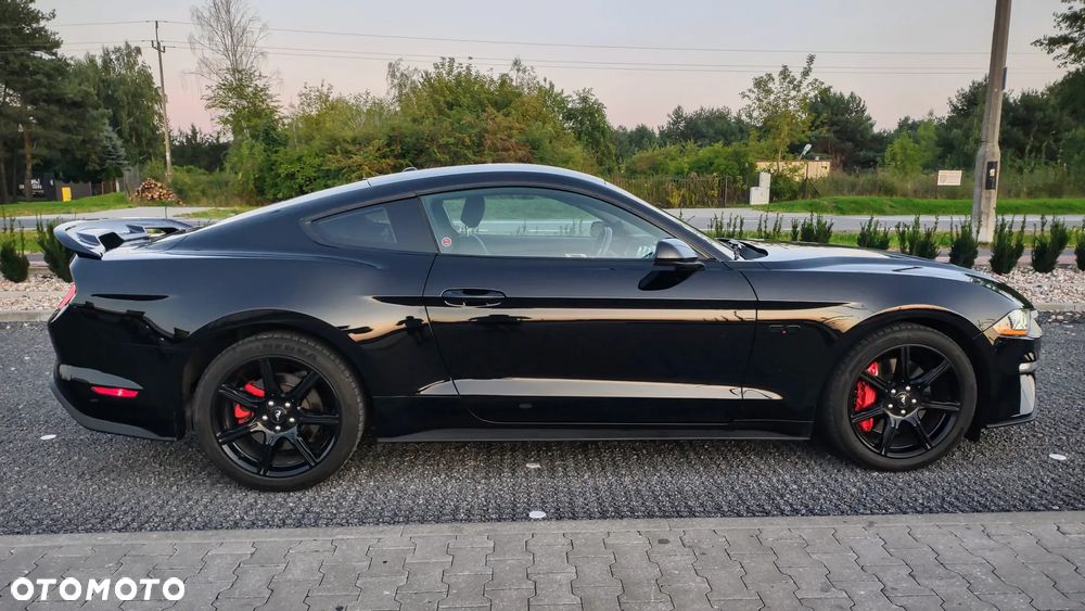 Ford Mustang 5.0 V8 GT - 8