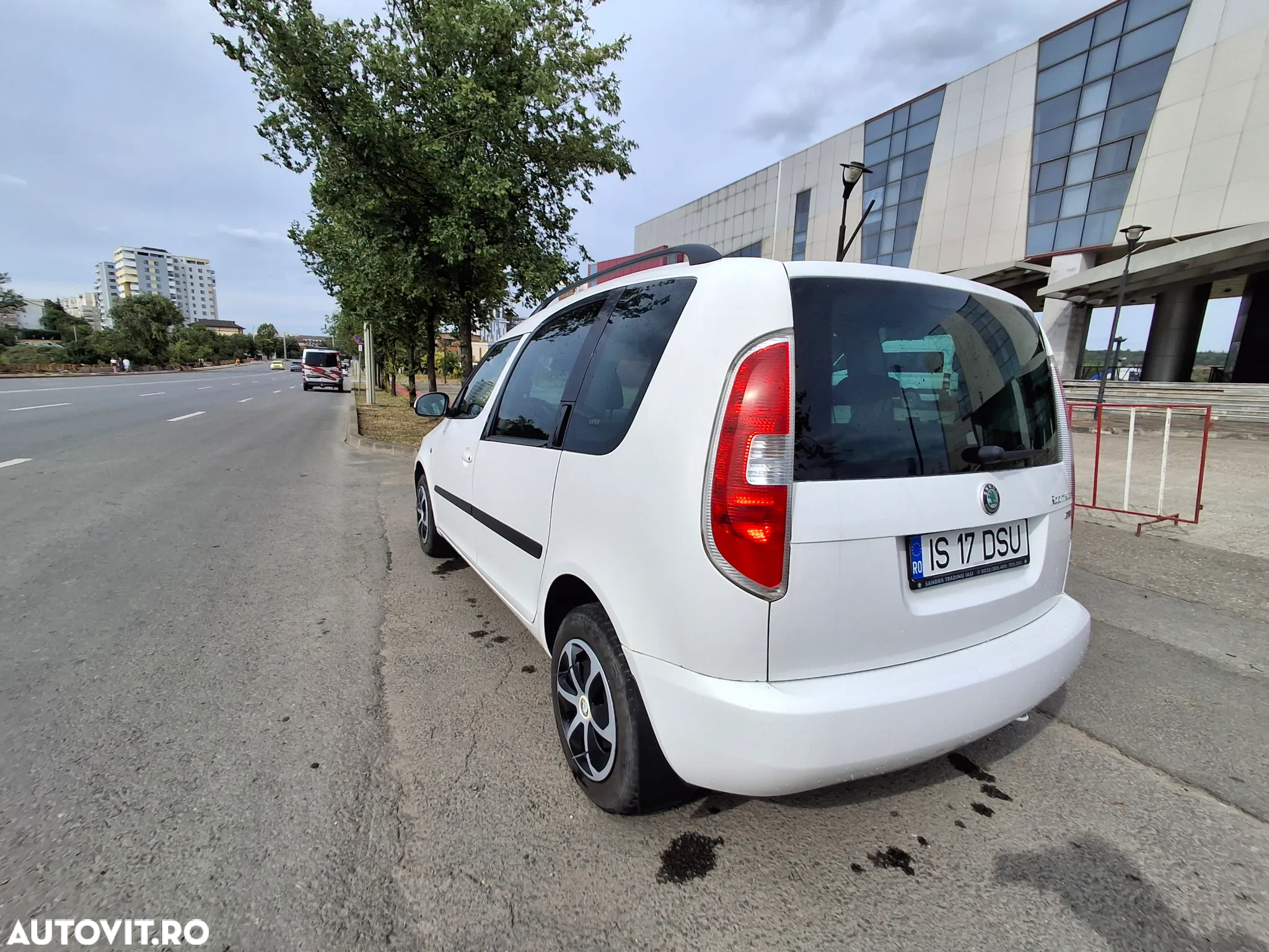 Skoda Roomster 1.2 TSI Ambition - 4