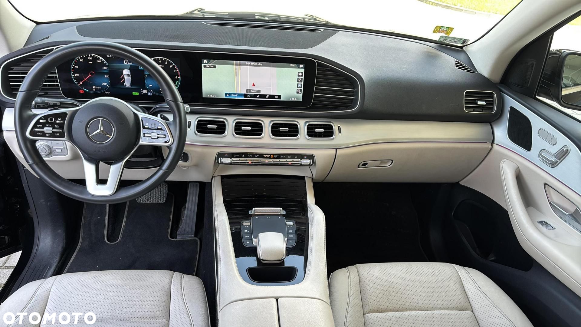 Mercedes-Benz GLE - 17