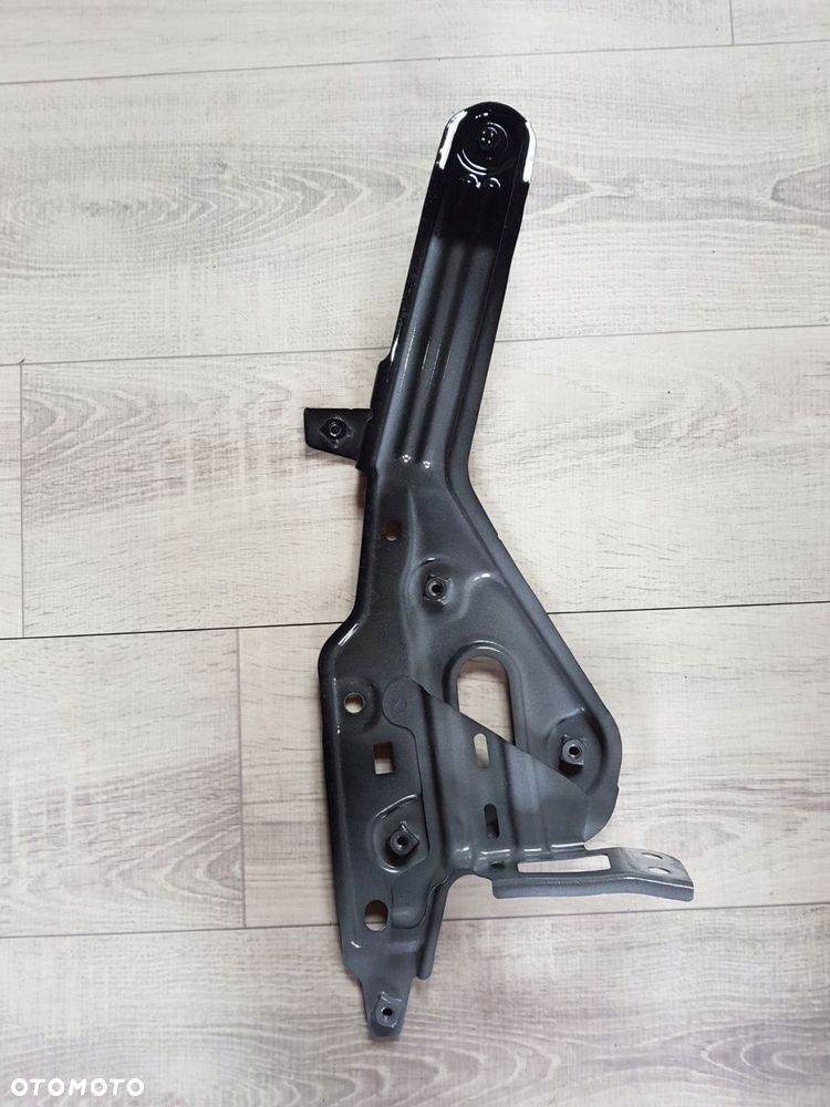 wspornik błotnika lewy do smart forfour ii w453 - 1