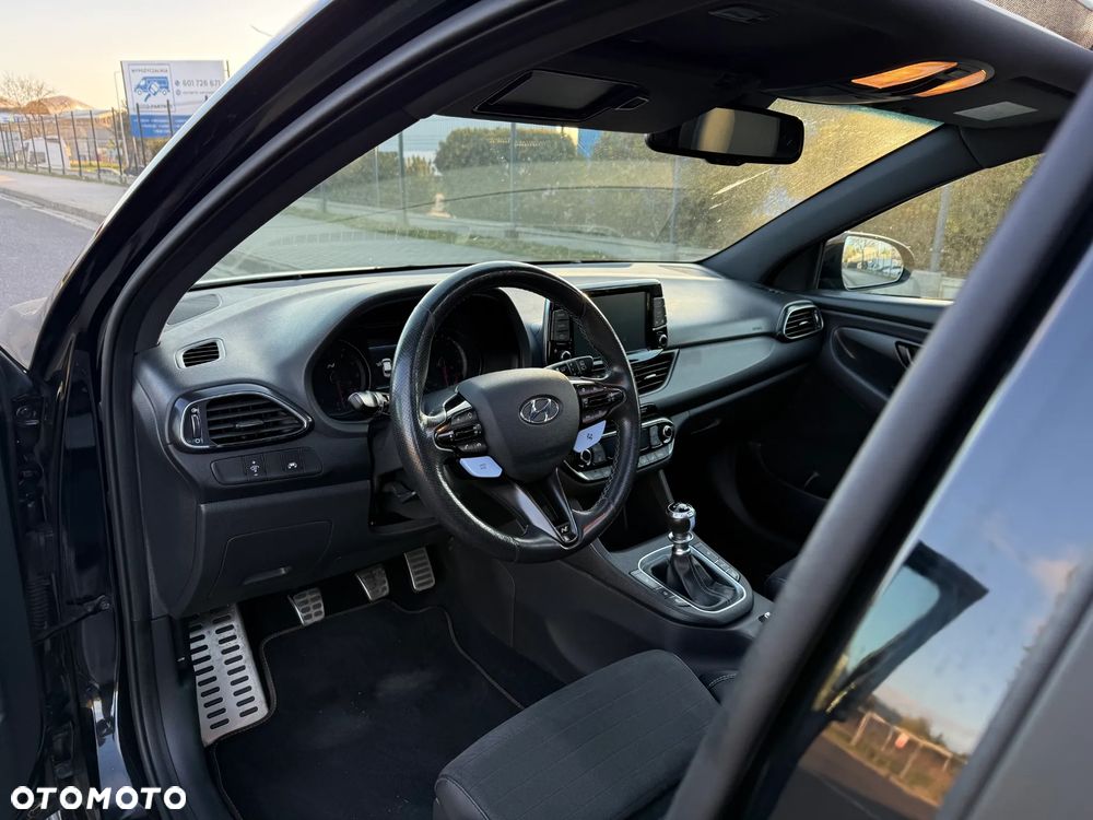 Hyundai i30 N 2.0 T-GDI Performance - 23