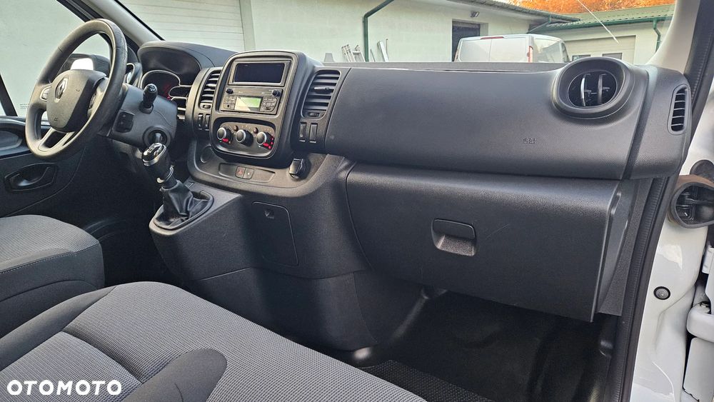 Renault Trafic - 31