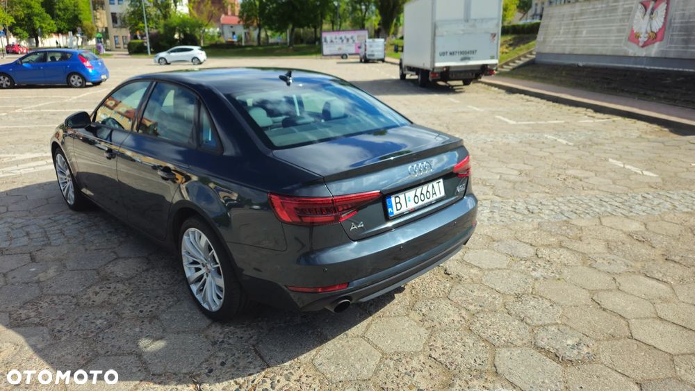 Audi A4 Limousine 2.0 TFSI ultra S tronic design - 6