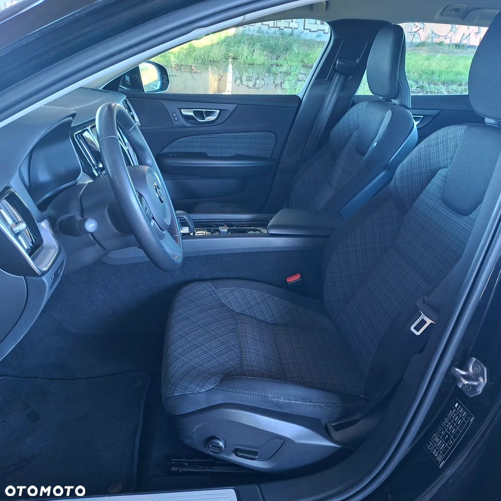Volvo V60 B3 B Geartronic RDesign - 17