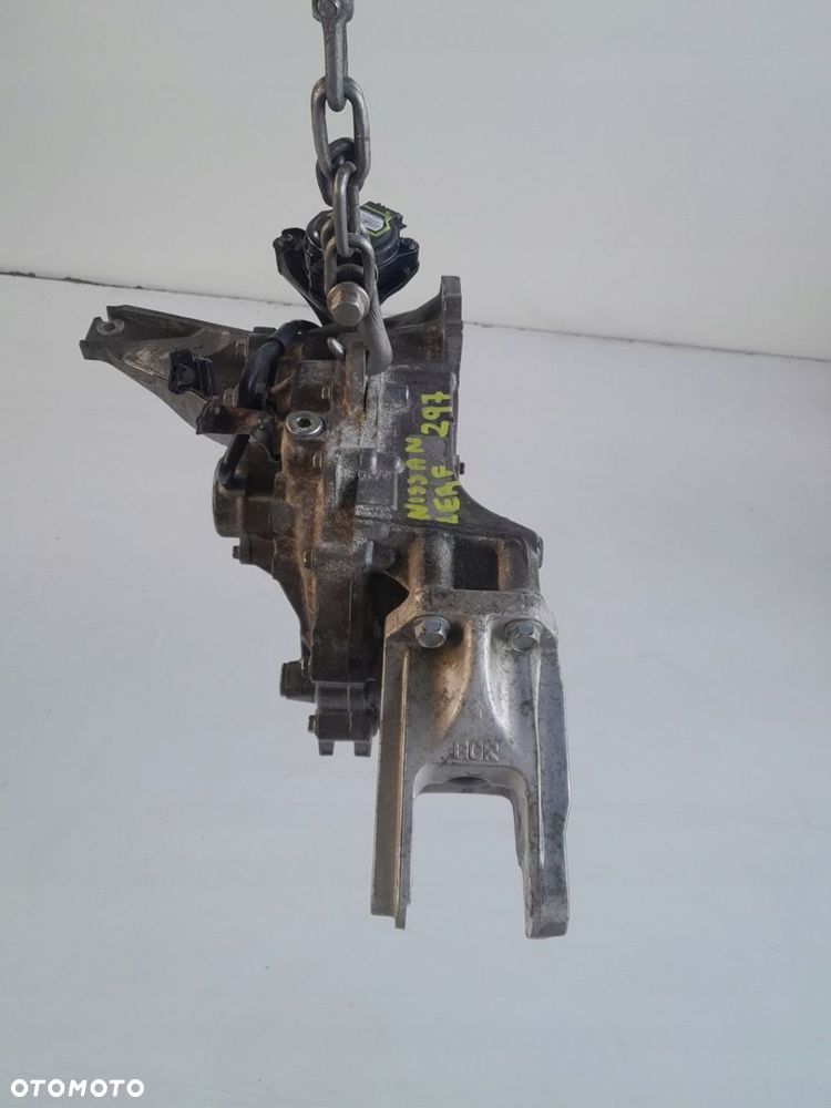 SKRZYNIA BIEGÓW NISSAN LEAF 3NF0A - 7