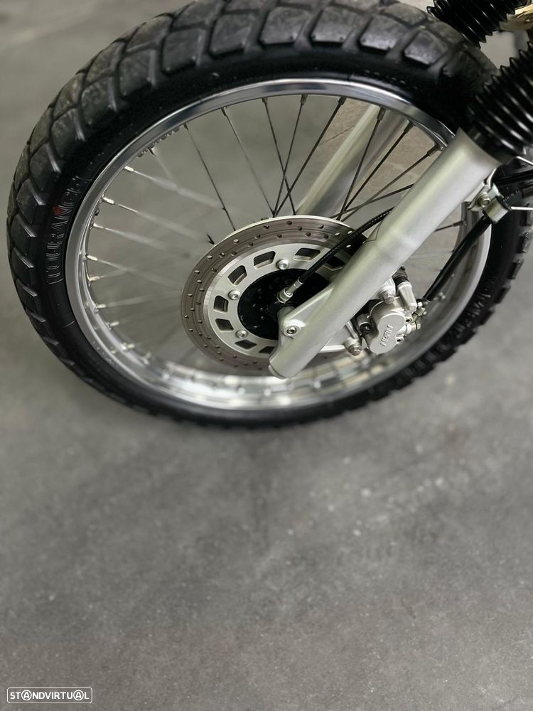 Yamaha XT XT600E - 8