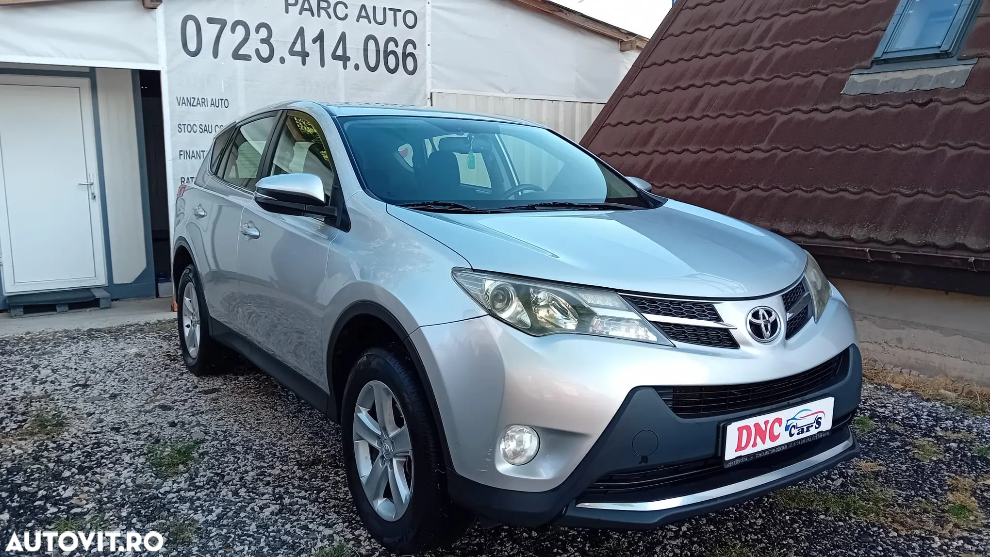 Toyota RAV4 2.2 D-4D 4WD Executive - 13