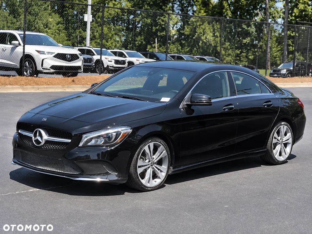 Mercedes-Benz CLA 250 4Matic 7G-DCT Sport - 9