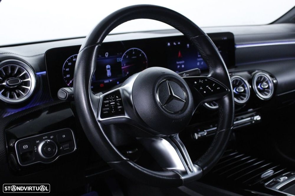Mercedes-Benz CLA 180 d Shooting Brake Progressive Aut. - 23