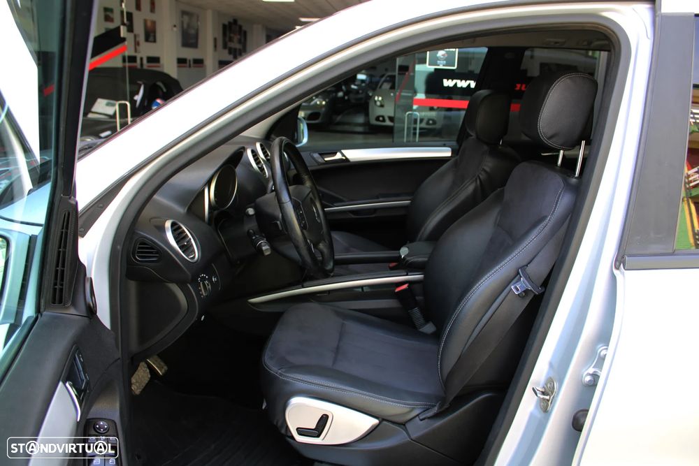 Mercedes-Benz ML 320 CDI - 22