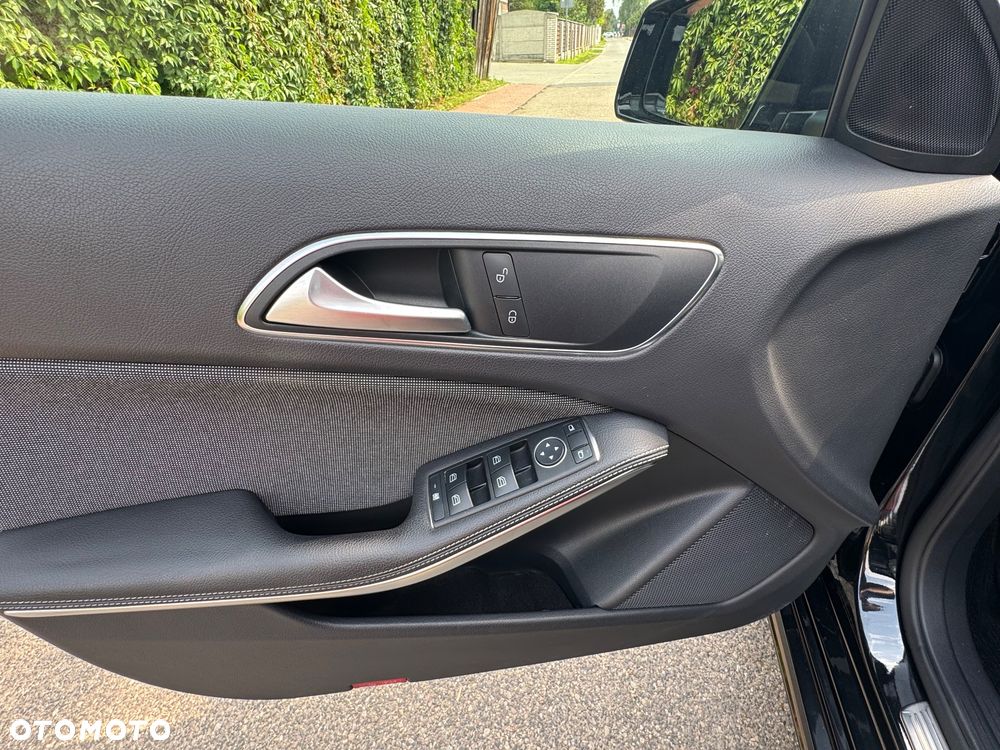 Mercedes-Benz Klasa A 180 BlueEfficiency Edition Style - 20