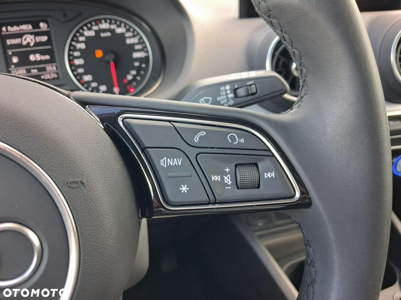 Audi Q2 - 18