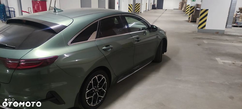 Kia ProCeed - 1