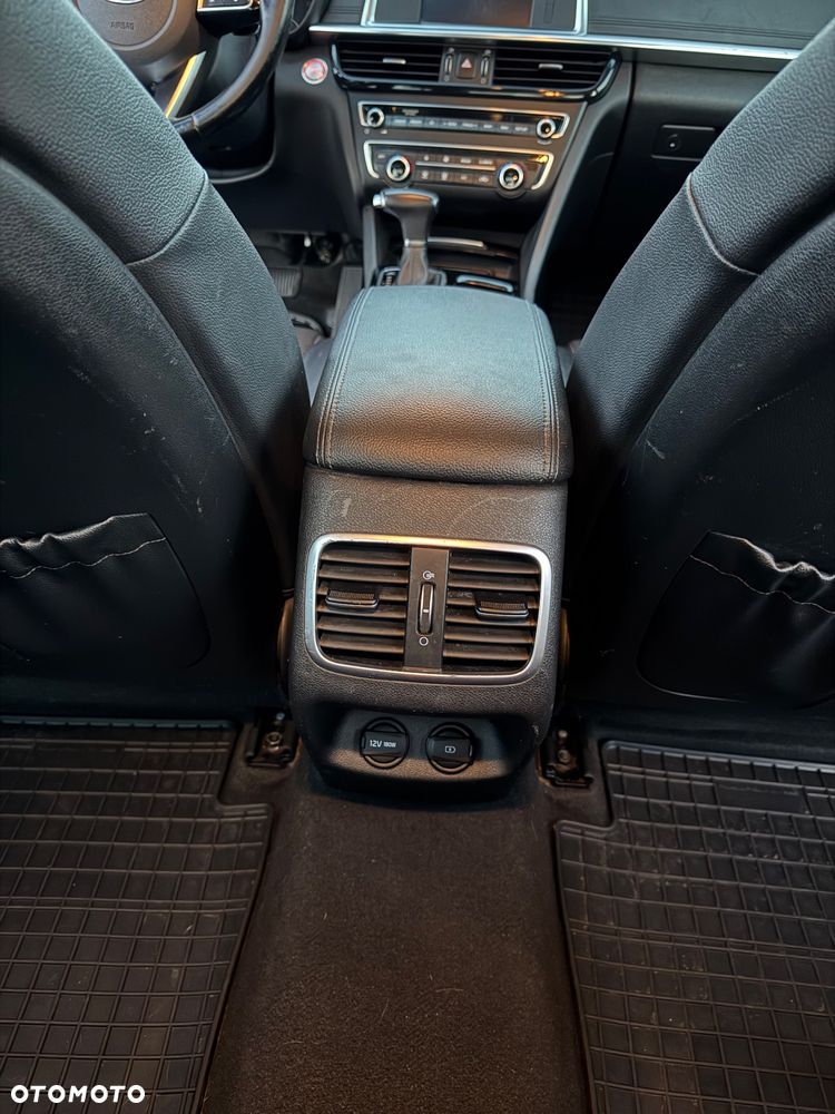 Kia Optima - 19
