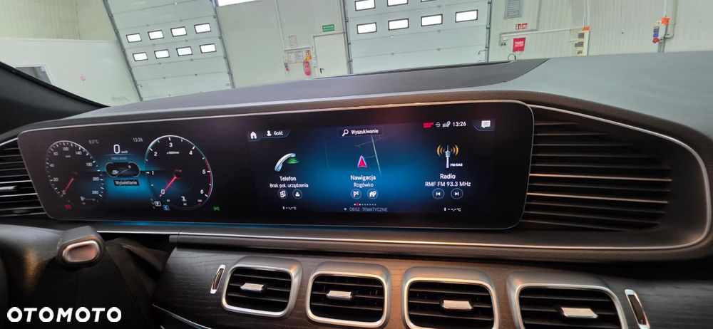 Mercedes-Benz GLE - 11