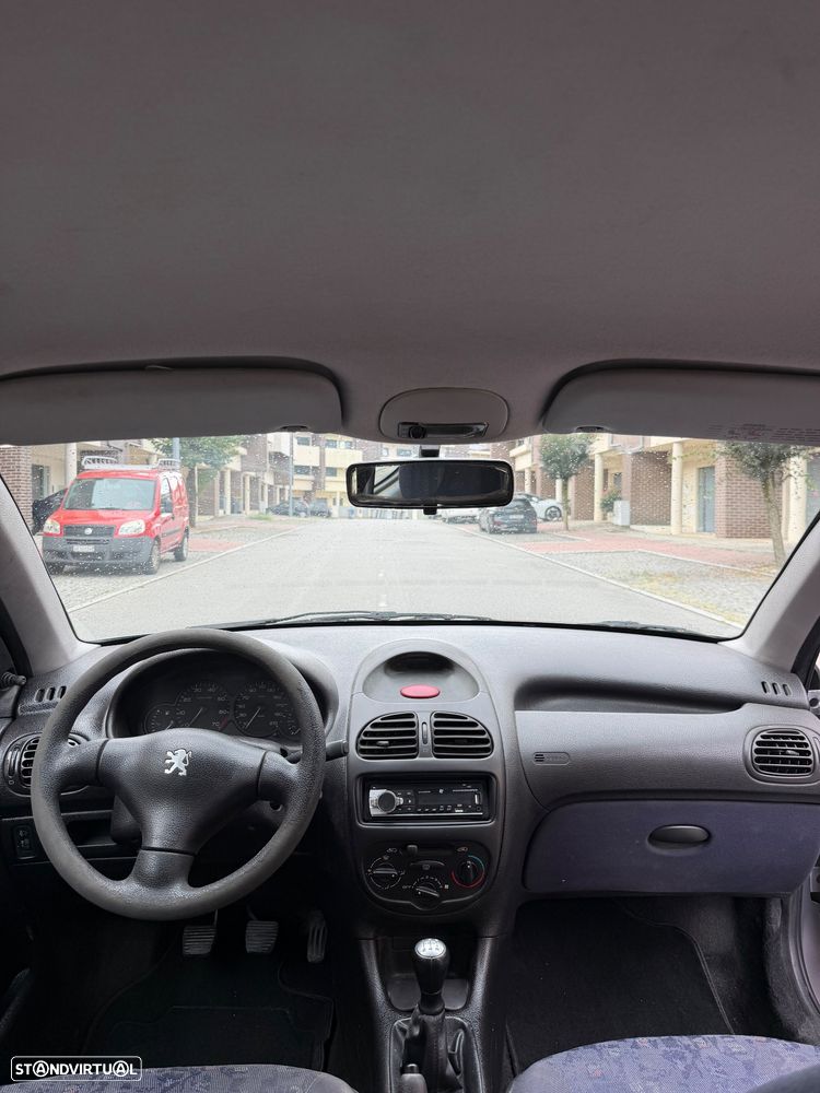 Peugeot 206 1.1 XR Présence - 8