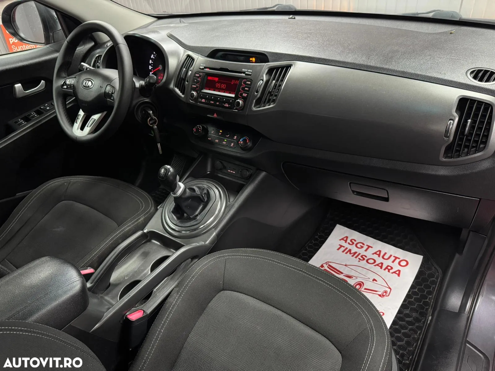 Kia Sportage - 10