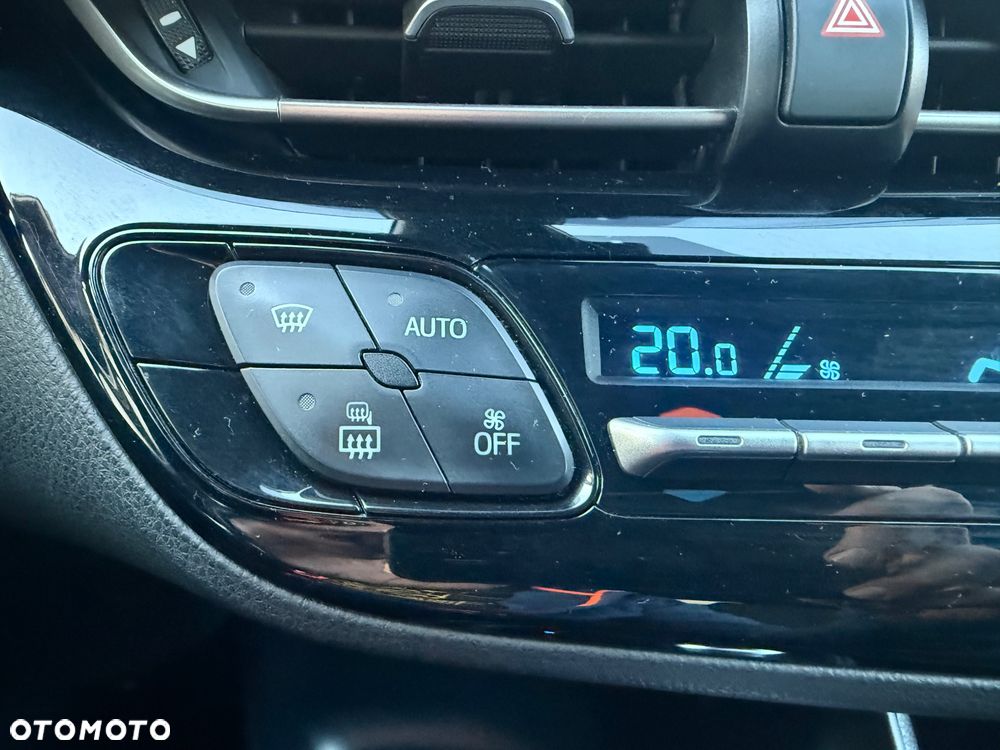 Toyota C-HR - 23