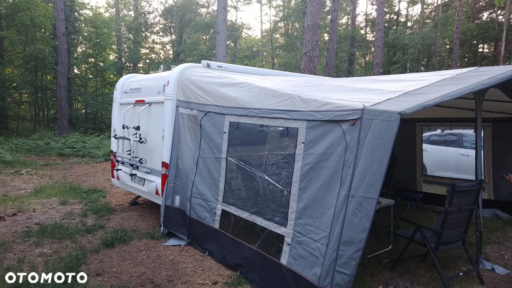 Hobby 460 De Luxe LU - 33