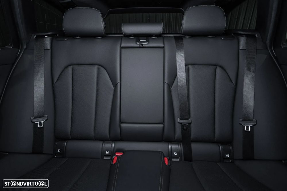 BMW 330 e Touring Pack M Auto - 29